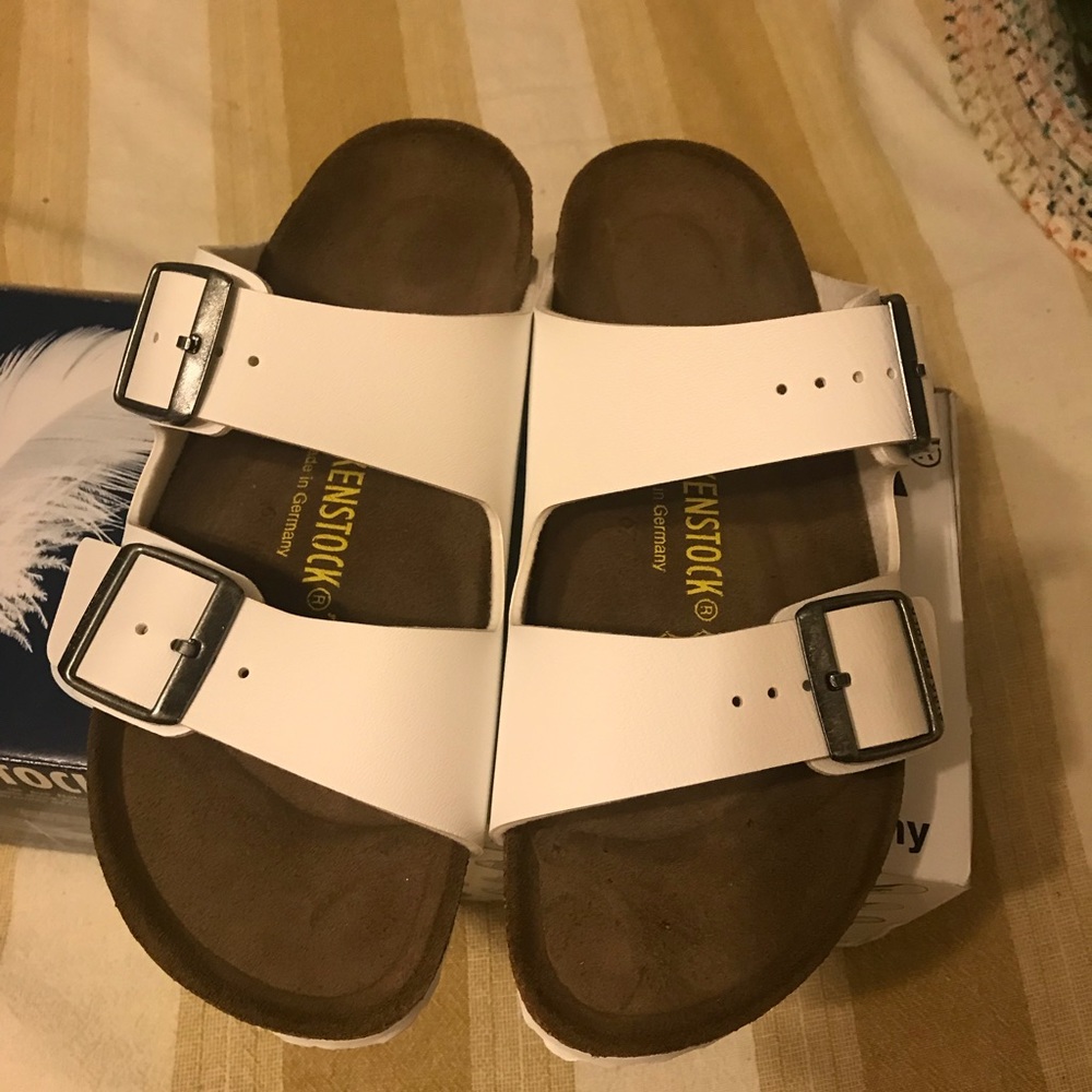 Brand new Birkenstock size 7 - Picture 1 of 3